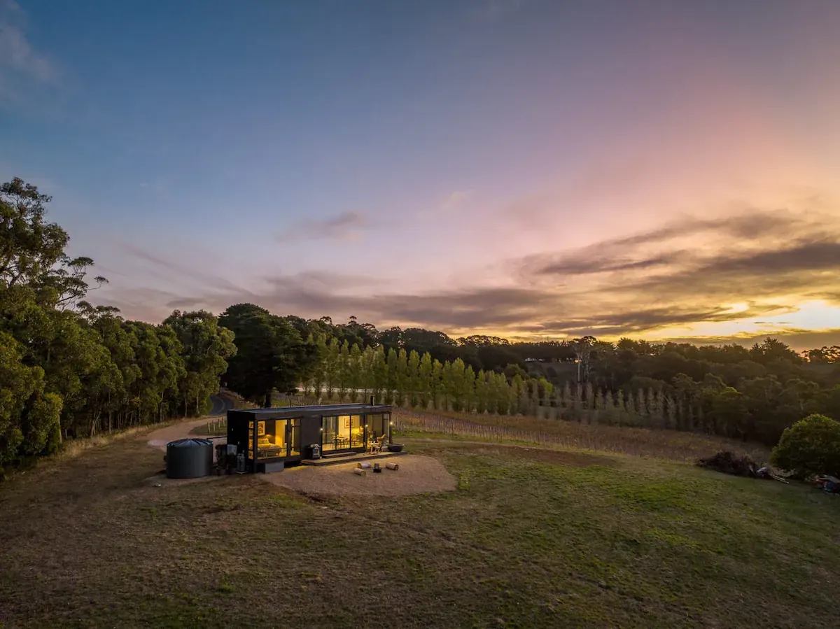 Accommodation cabin on a hillside near Uraidla at sunset